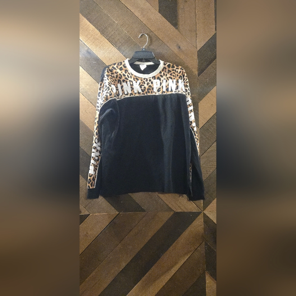 PINK Victoria's Secret Leopard Print Top